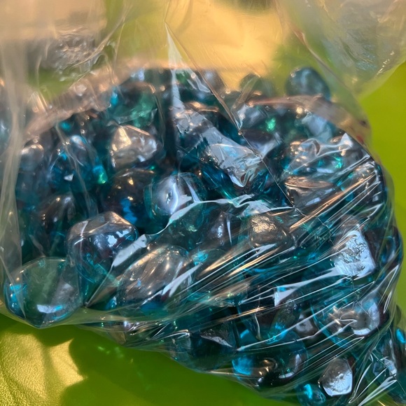 GLASS ROCKS Fireplace fire pit gas burning decor 4 pounds high heat crystals - Picture 7 of 11